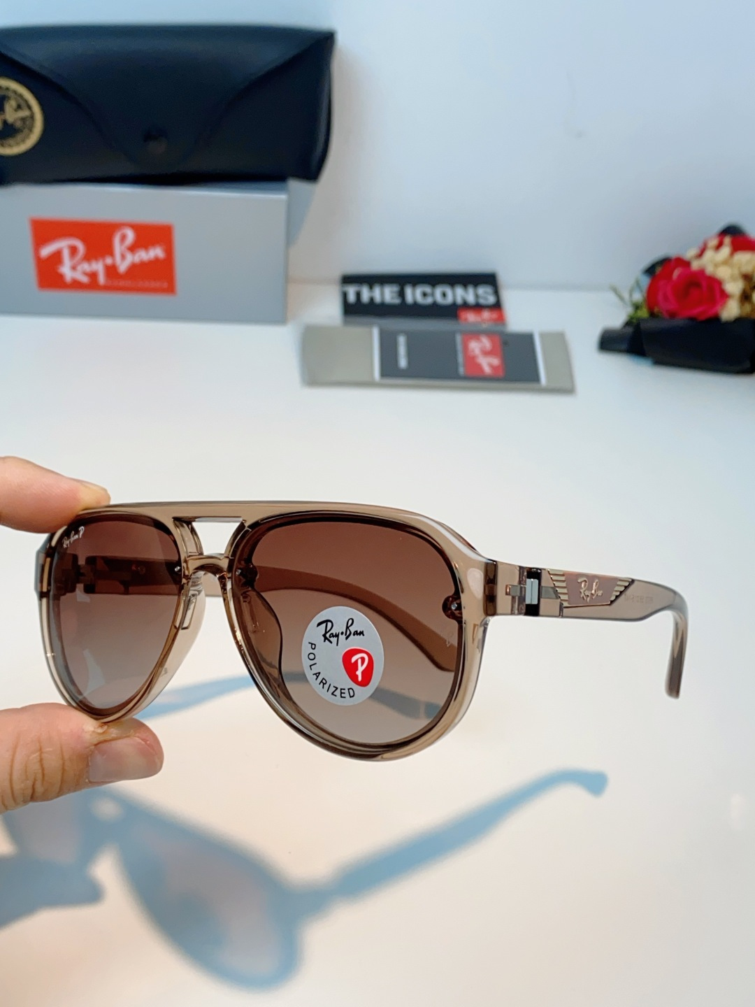 RayBan雷朋 2026新款蛤蟆框新款女防紫外线墨镜欧美复古运动风男太阳镜舒适通用外贸美式眼镜 RB8