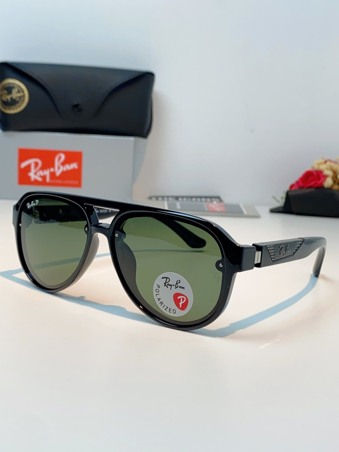 RayBan雷朋 2026新款蛤蟆框新款女防紫外线墨镜欧美复古运动风男太阳镜舒适通用外贸美式眼镜 RB8