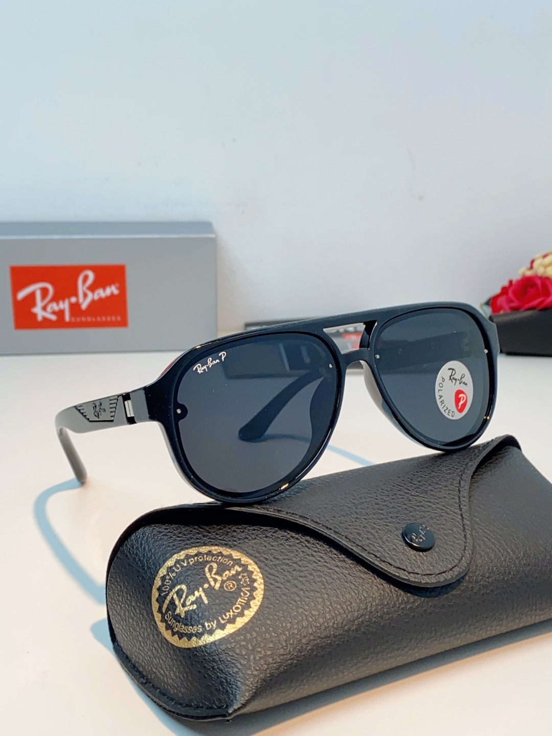 RayBan雷朋 2026新款蛤蟆框新款女防紫外线墨镜欧美复古运动风男太阳镜舒适通用外贸美式眼镜 RB8