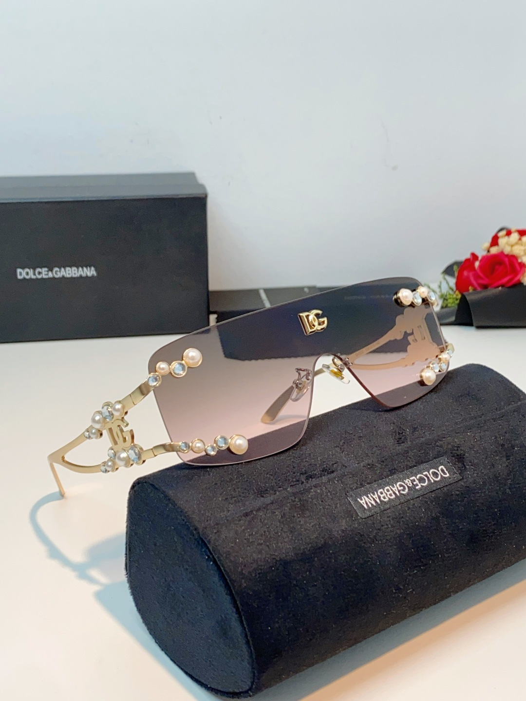Dolce&Gabbana杜嘉班纳 2026新款DG时尚新款太阳眼镜高品质高质感百搭遮阳大气金属大框 D
