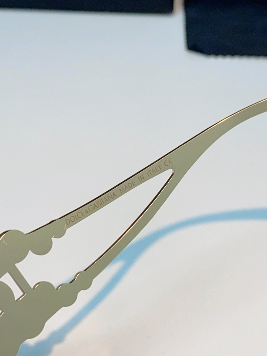 Dolce&Gabbana杜嘉班纳 2026新款DG时尚新款太阳眼镜高品质高质感百搭遮阳大气金属大框 D