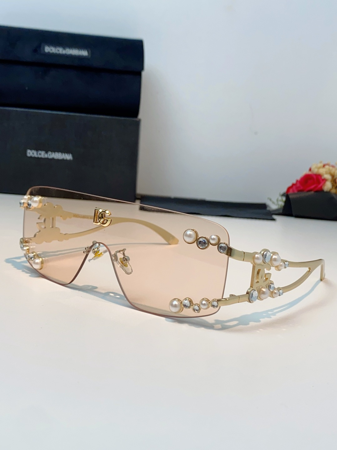 Dolce&Gabbana杜嘉班纳 2026新款DG时尚新款太阳眼镜高品质高质感百搭遮阳大气金属大框 D