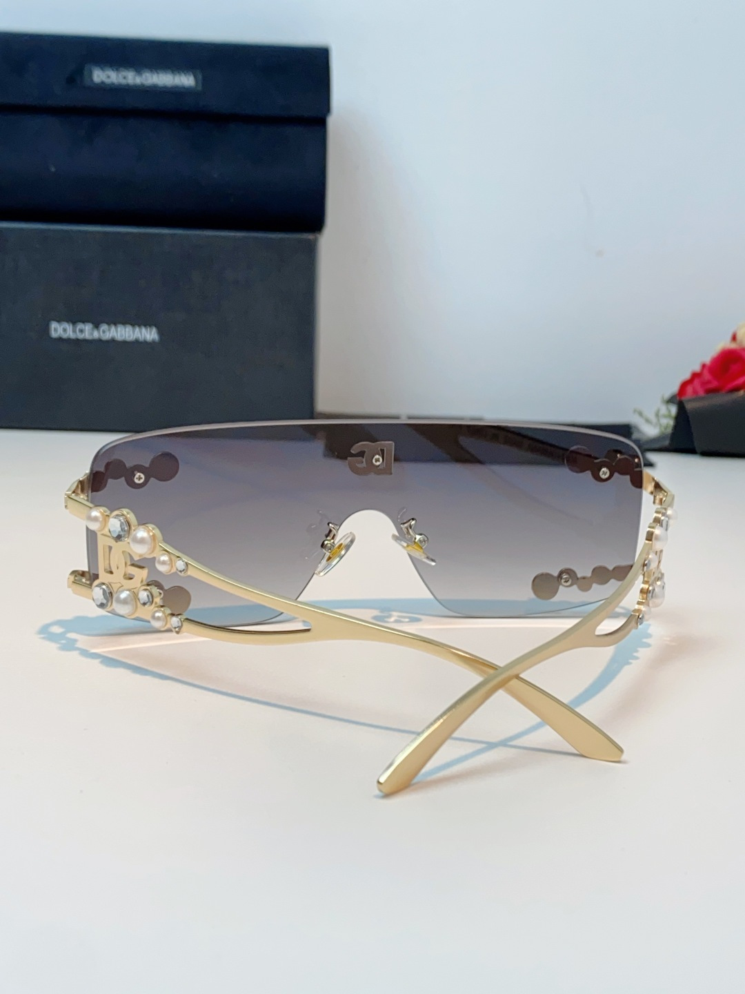 Dolce&Gabbana杜嘉班纳 2026新款DG时尚新款太阳眼镜高品质高质感百搭遮阳大气金属大框 D