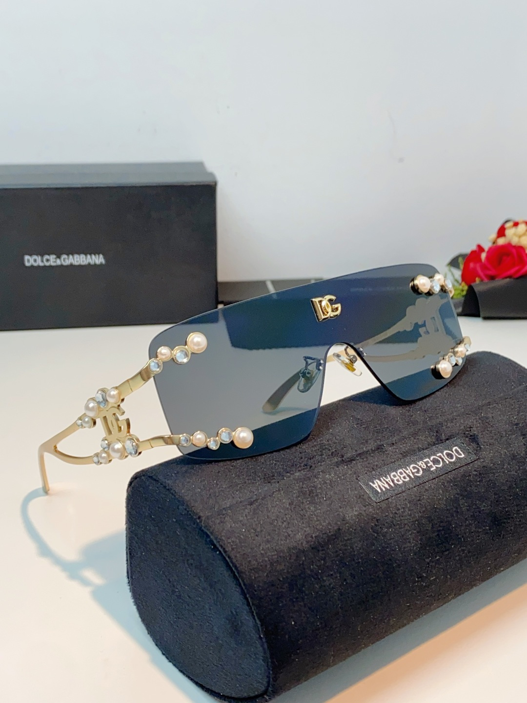Dolce&Gabbana杜嘉班纳 2026新款DG时尚新款太阳眼镜高品质高质感百搭遮阳大气金属大框 D