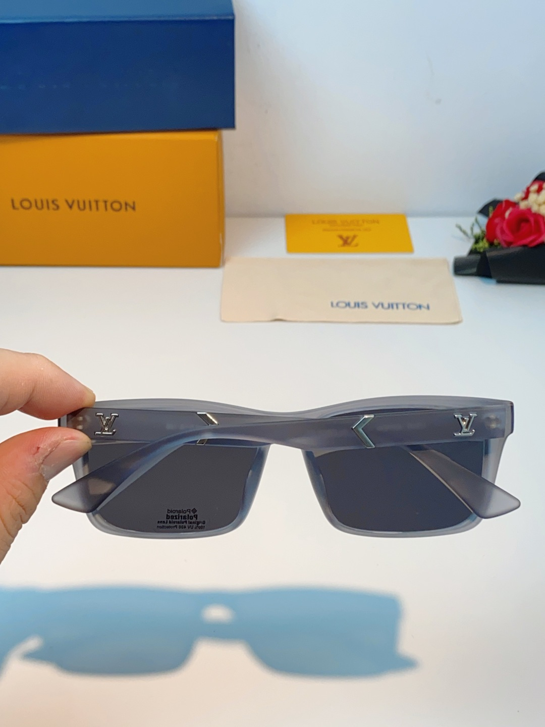 Louis Vuitton路易威登 2026Lv新款玻璃太阳镜男士司机方形眼镜开车钓鱼抗强光玻璃眼镜墨镜