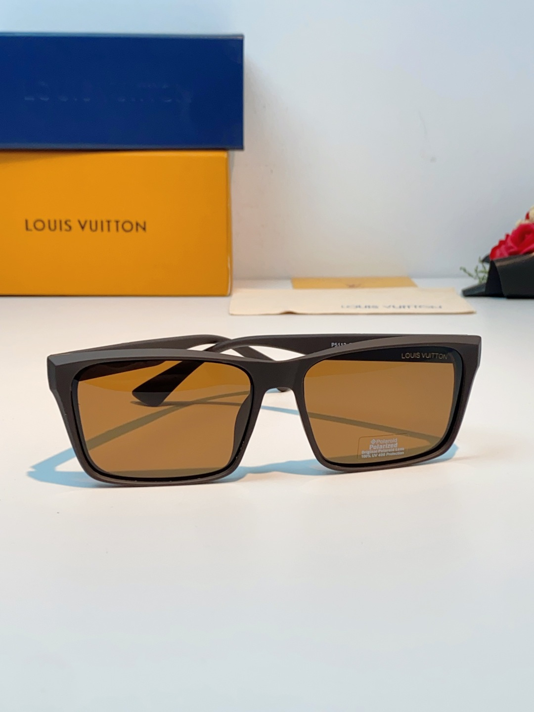 Louis Vuitton路易威登 2026Lv新款玻璃太阳镜男士司机方形眼镜开车钓鱼抗强光玻璃眼镜墨镜