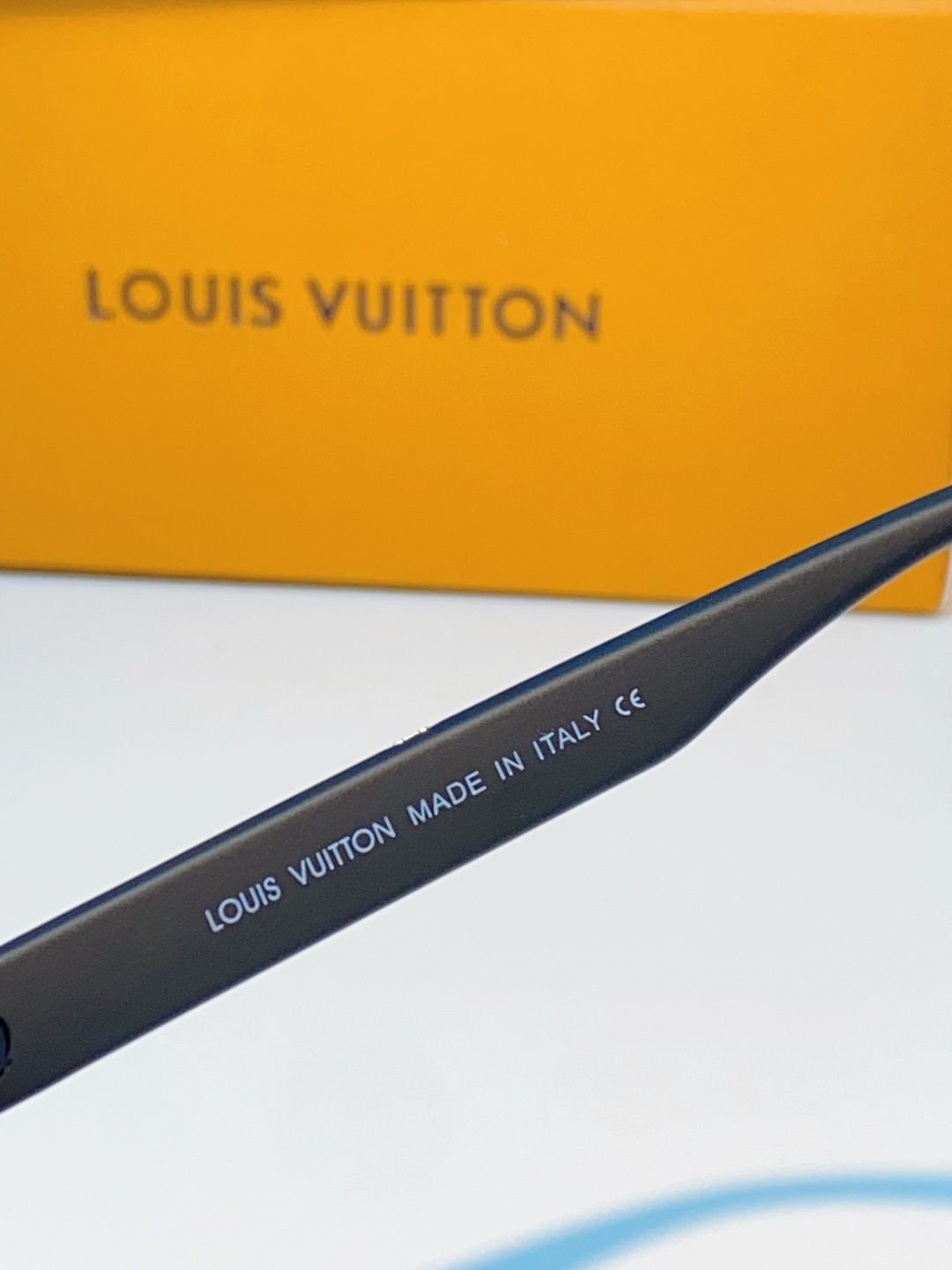Louis Vuitton路易威登 2026Lv新款玻璃太阳镜男士司机方形眼镜开车钓鱼抗强光玻璃眼镜墨镜