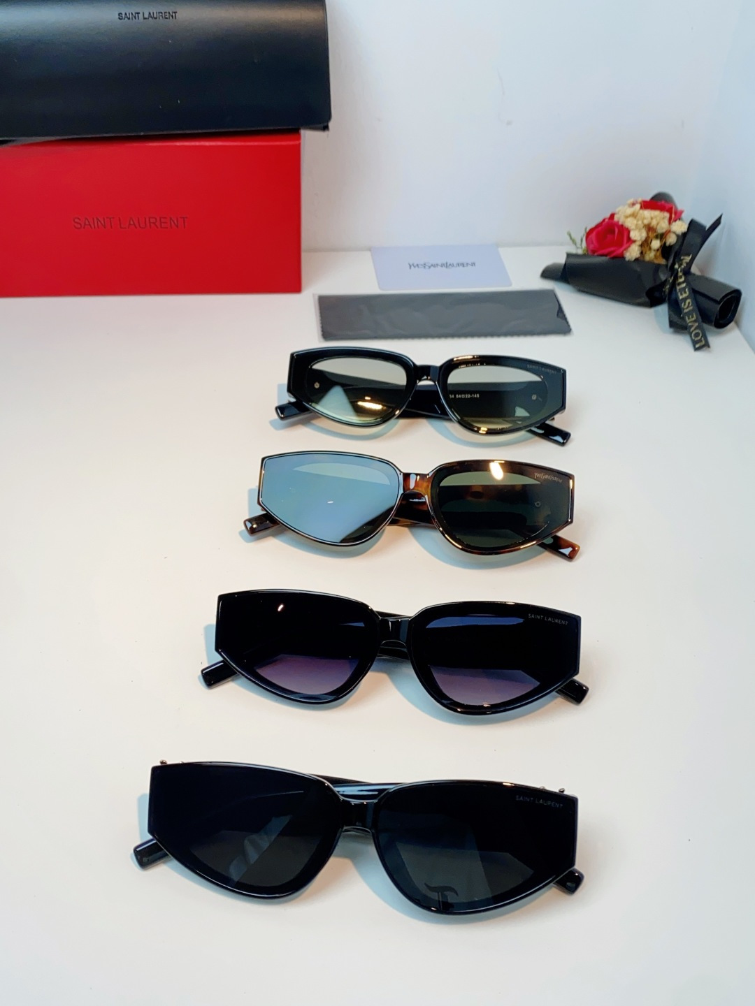 Saint Laurent YSL圣罗兰墨镜女士猫眼太阳眼镜朴彩英Rose同款