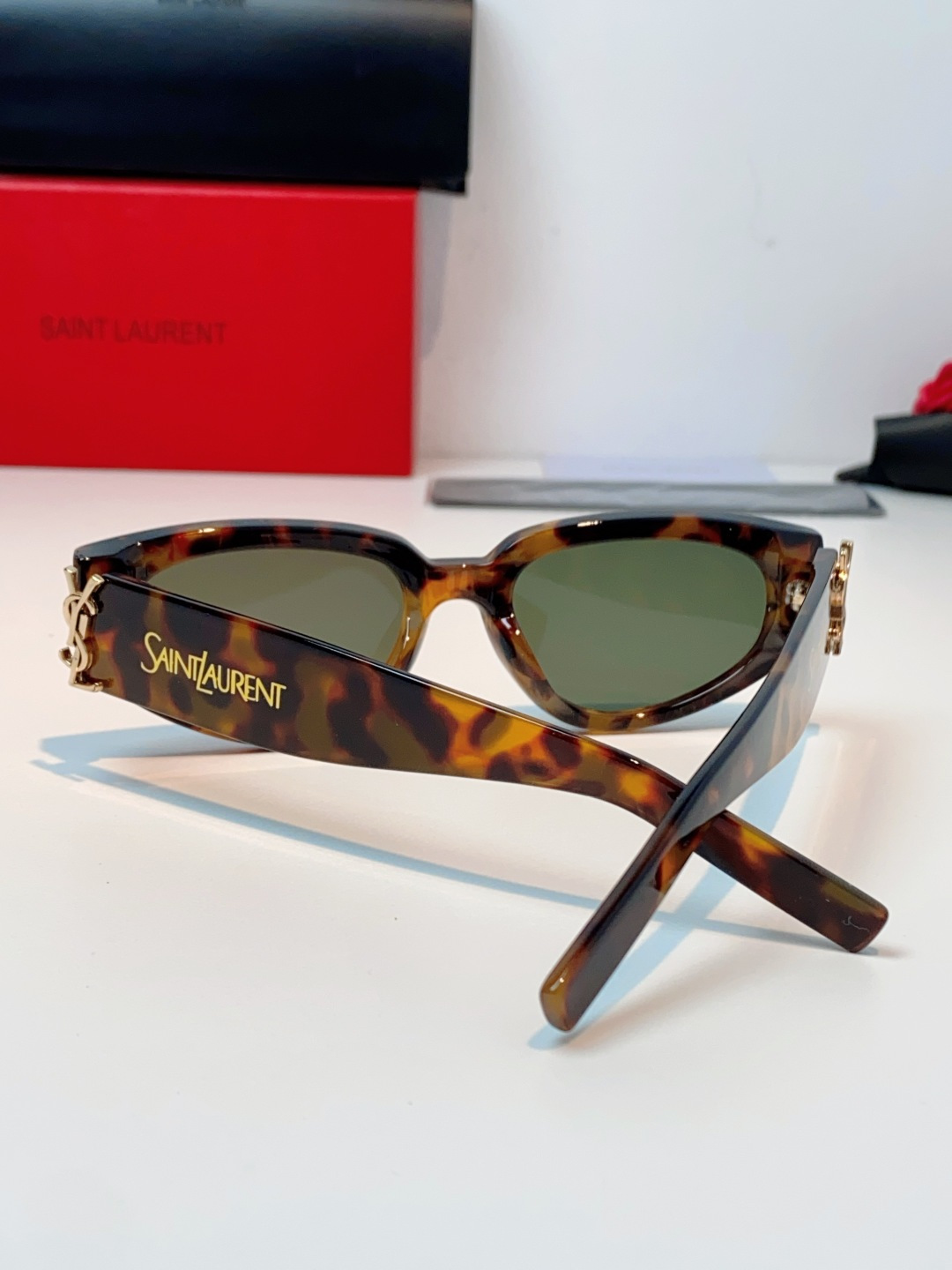 Saint Laurent YSL圣罗兰墨镜女士猫眼太阳眼镜朴彩英Rose同款