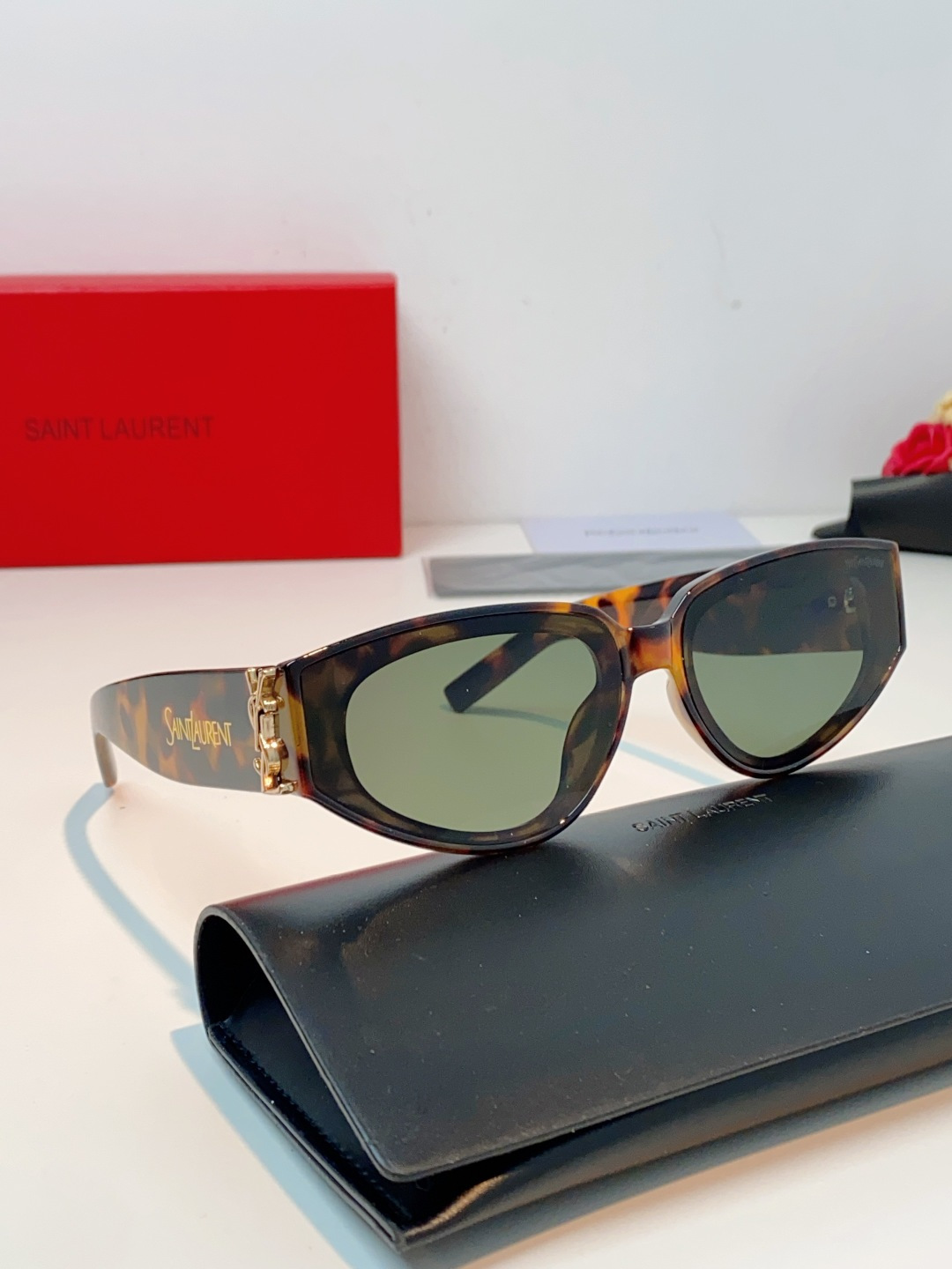 Saint Laurent YSL圣罗兰墨镜女士猫眼太阳眼镜朴彩英Rose同款