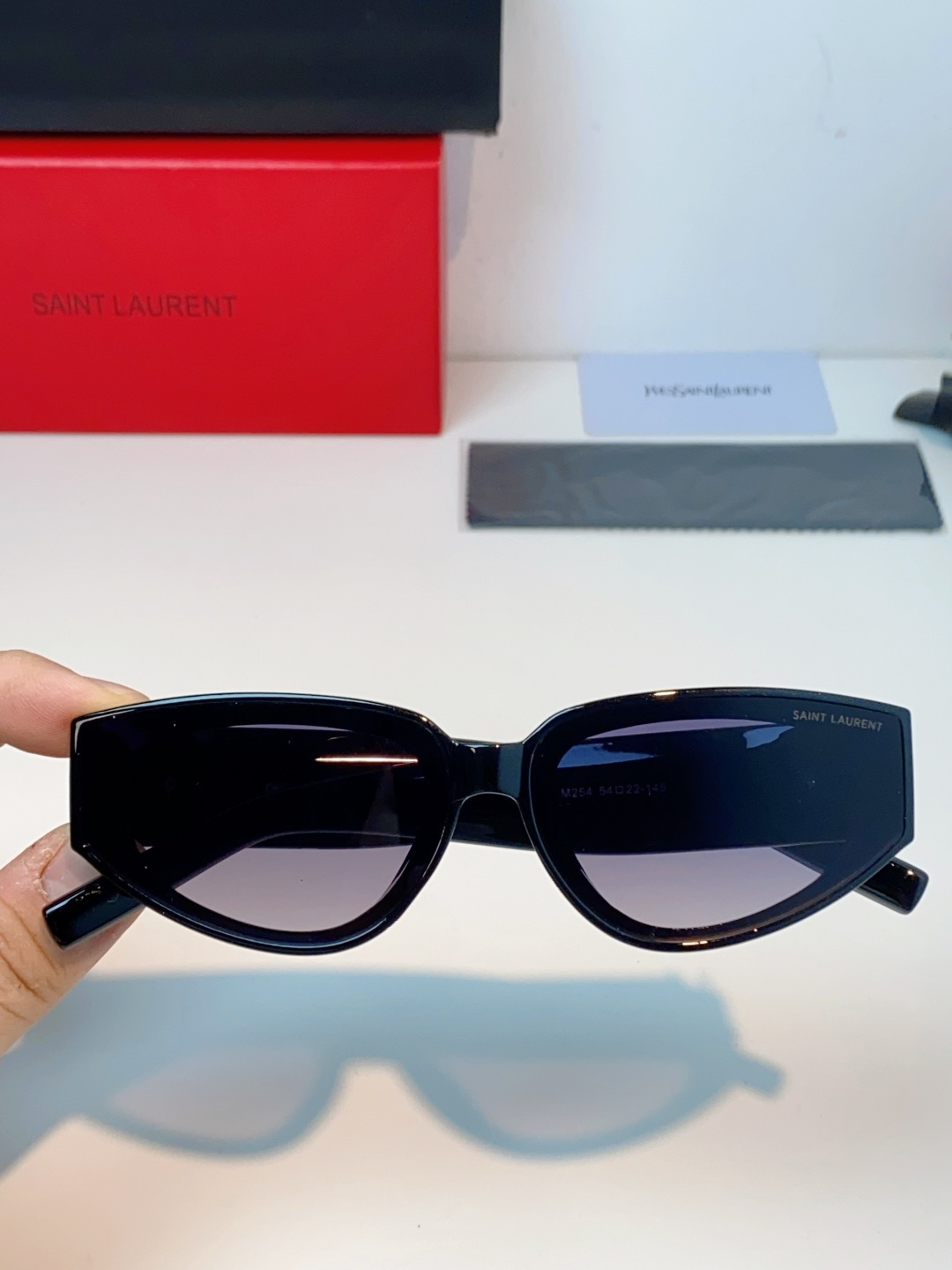 Saint Laurent YSL圣罗兰墨镜女士猫眼太阳眼镜朴彩英Rose同款
