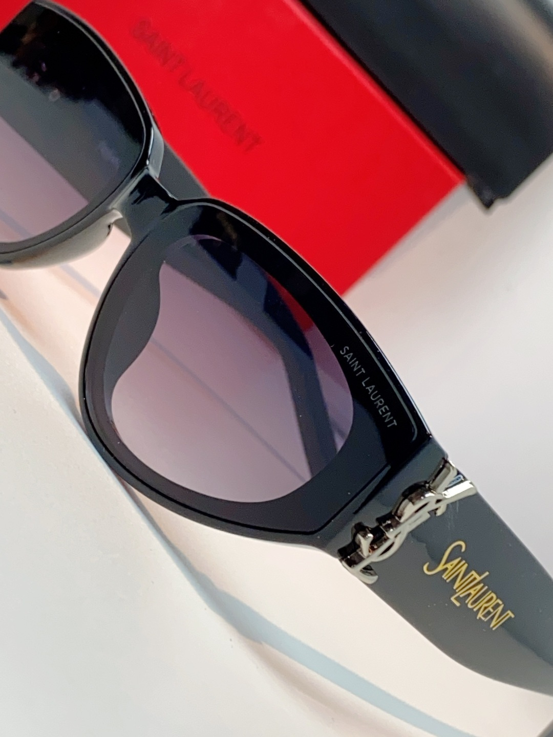 Saint Laurent YSL圣罗兰墨镜女士猫眼太阳眼镜朴彩英Rose同款