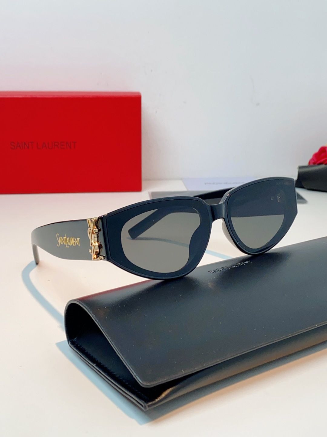Saint Laurent YSL圣罗兰墨镜女士猫眼太阳眼镜朴彩英Rose同款