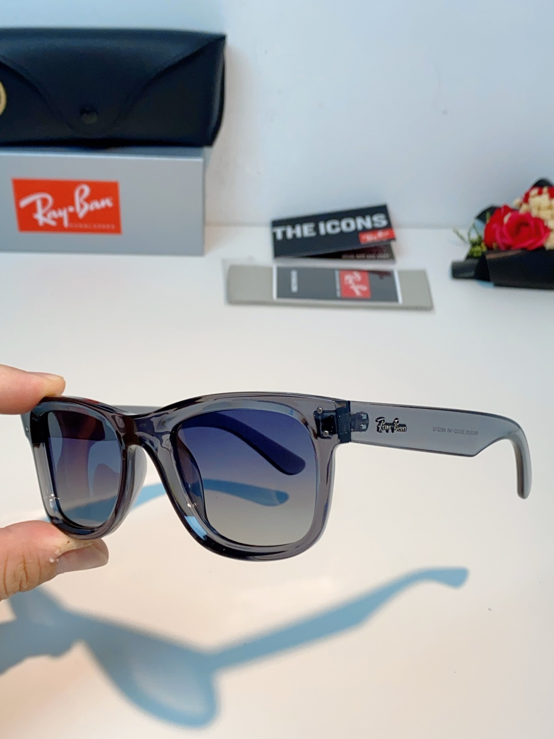 RayBan雷朋【成毅同款REVERSE反转系列】雷朋太阳镜黑超 凹面墨镜 0RBR0502S Size