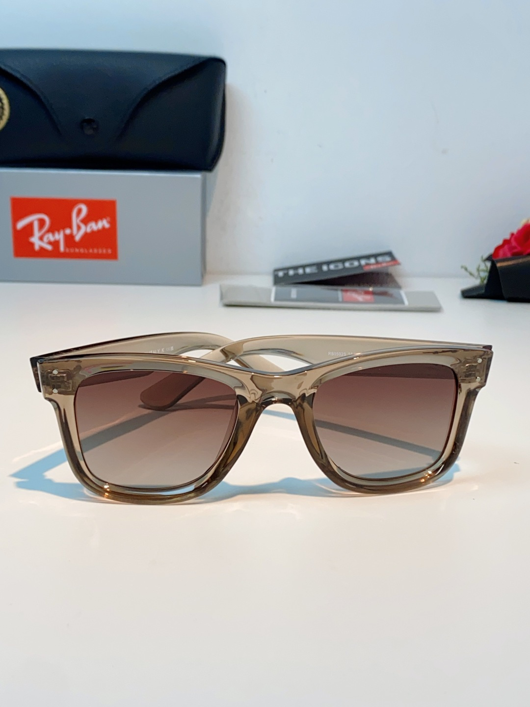 RayBan雷朋【成毅同款REVERSE反转系列】雷朋太阳镜黑超 凹面墨镜 0RBR0502S Size