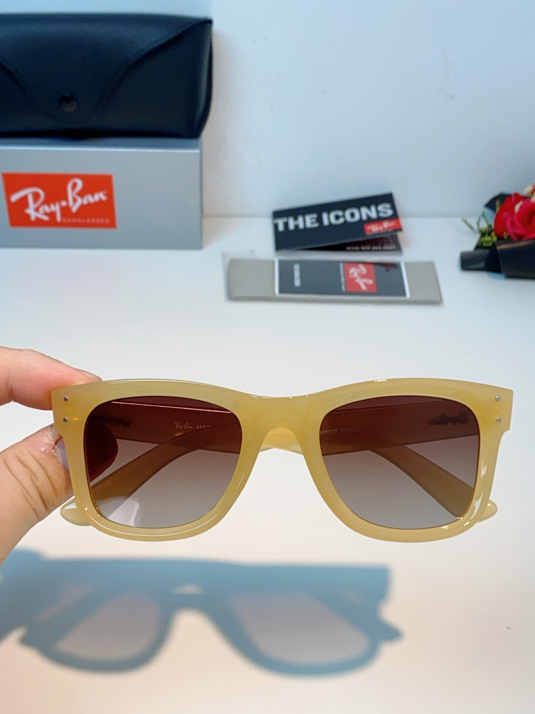 RayBan雷朋【成毅同款REVERSE反转系列】雷朋太阳镜黑超 凹面墨镜 0RBR0502S Size