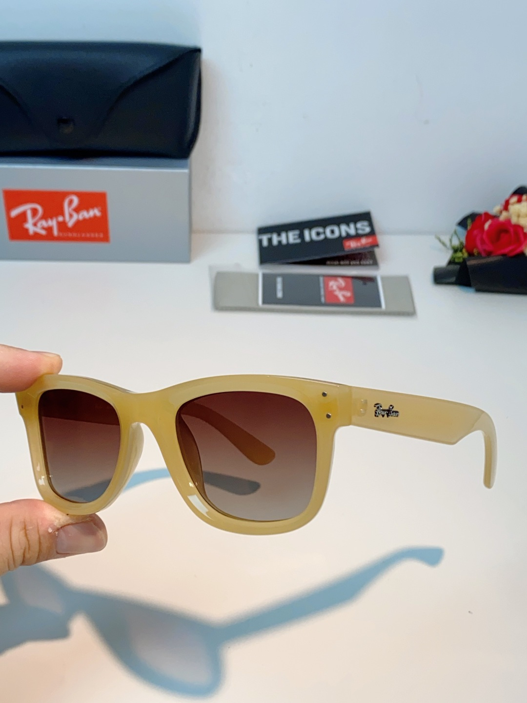 RayBan雷朋【成毅同款REVERSE反转系列】雷朋太阳镜黑超 凹面墨镜 0RBR0502S Size