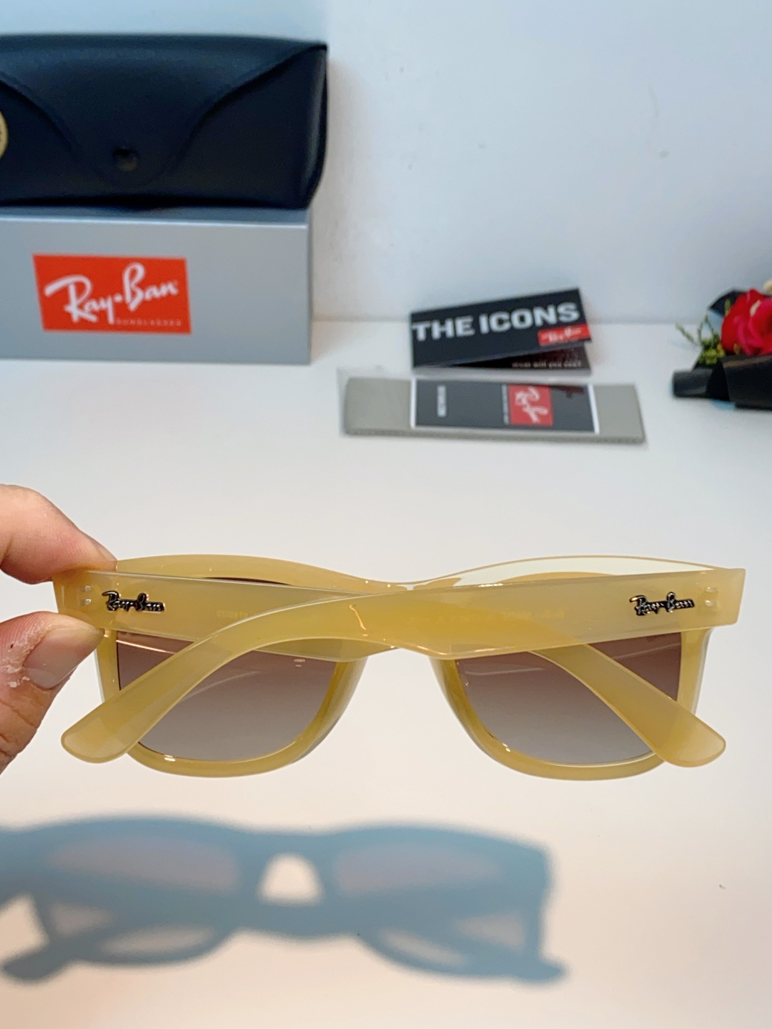 RayBan雷朋【成毅同款REVERSE反转系列】雷朋太阳镜黑超 凹面墨镜 0RBR0502S Size