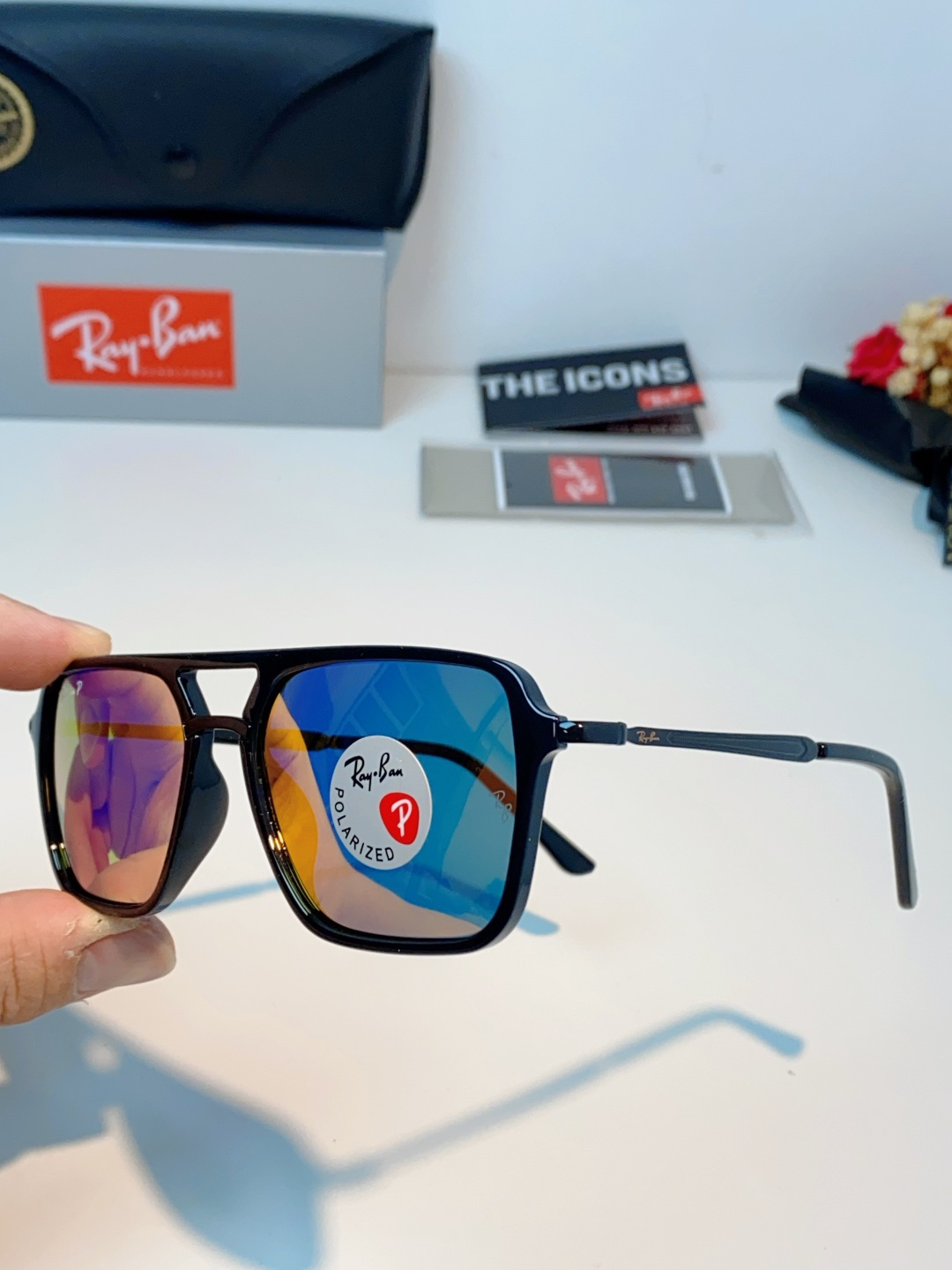 RayBan雷朋 2026新款偏光复古双梁大方框：经典飞行员双梁+方形大框设计，超显脸小，完美修饰方圆脸