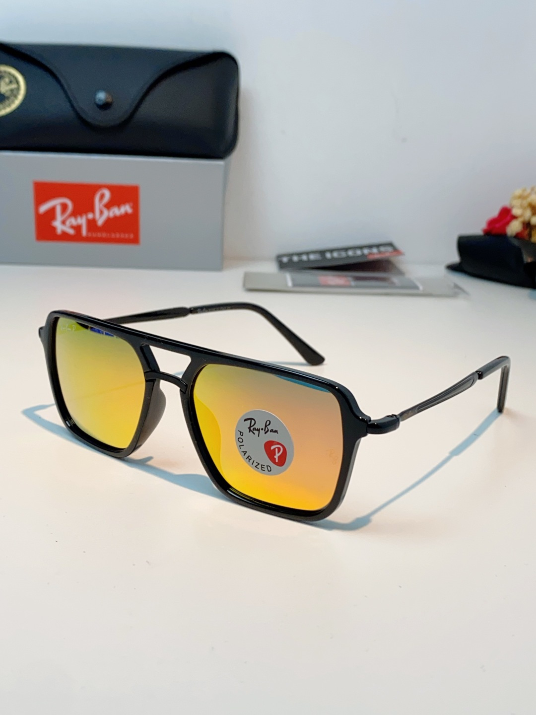 RayBan雷朋 2026新款偏光复古双梁大方框：经典飞行员双梁+方形大框设计，超显脸小，完美修饰方圆脸