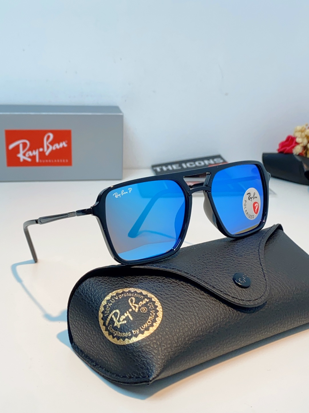 RayBan雷朋 2026新款偏光复古双梁大方框：经典飞行员双梁+方形大框设计，超显脸小，完美修饰方圆脸