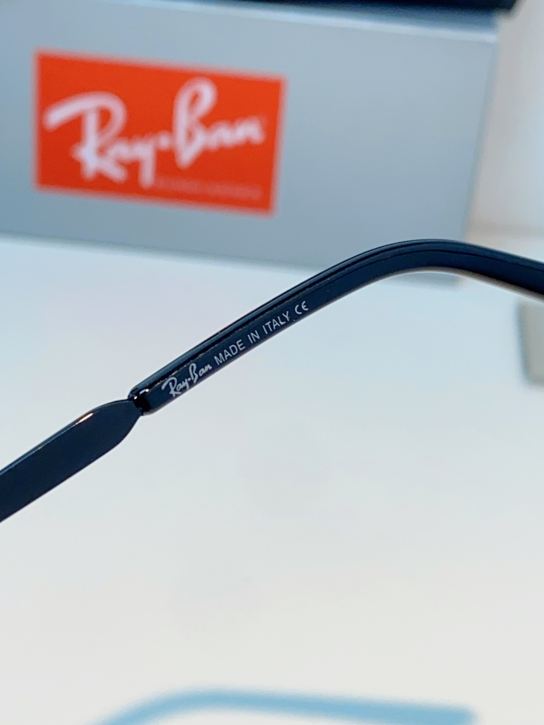 RayBan雷朋 2026新款偏光复古双梁大方框：经典飞行员双梁+方形大框设计，超显脸小，完美修饰方圆脸