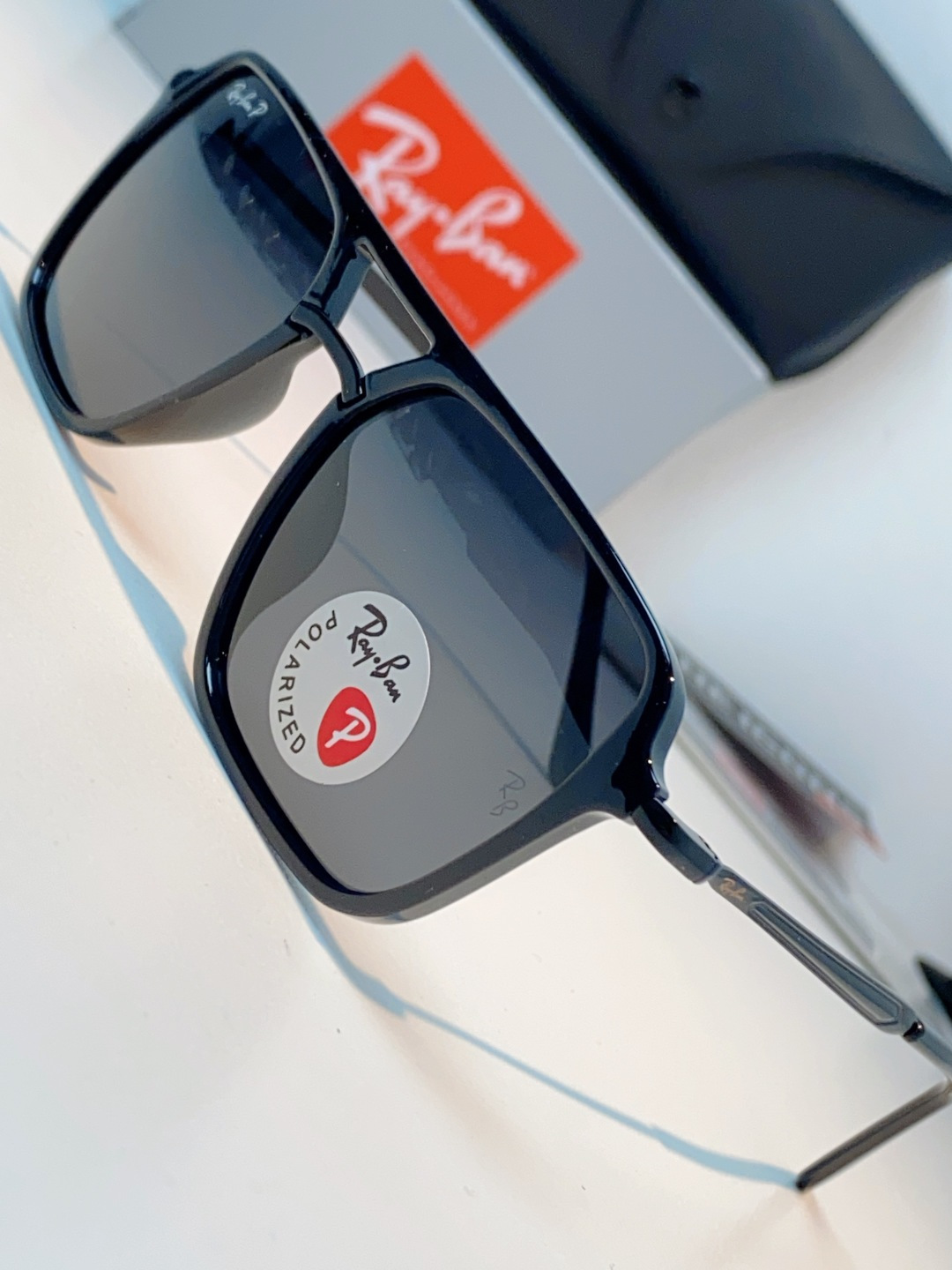 RayBan雷朋 2026新款偏光复古双梁大方框：经典飞行员双梁+方形大框设计，超显脸小，完美修饰方圆脸