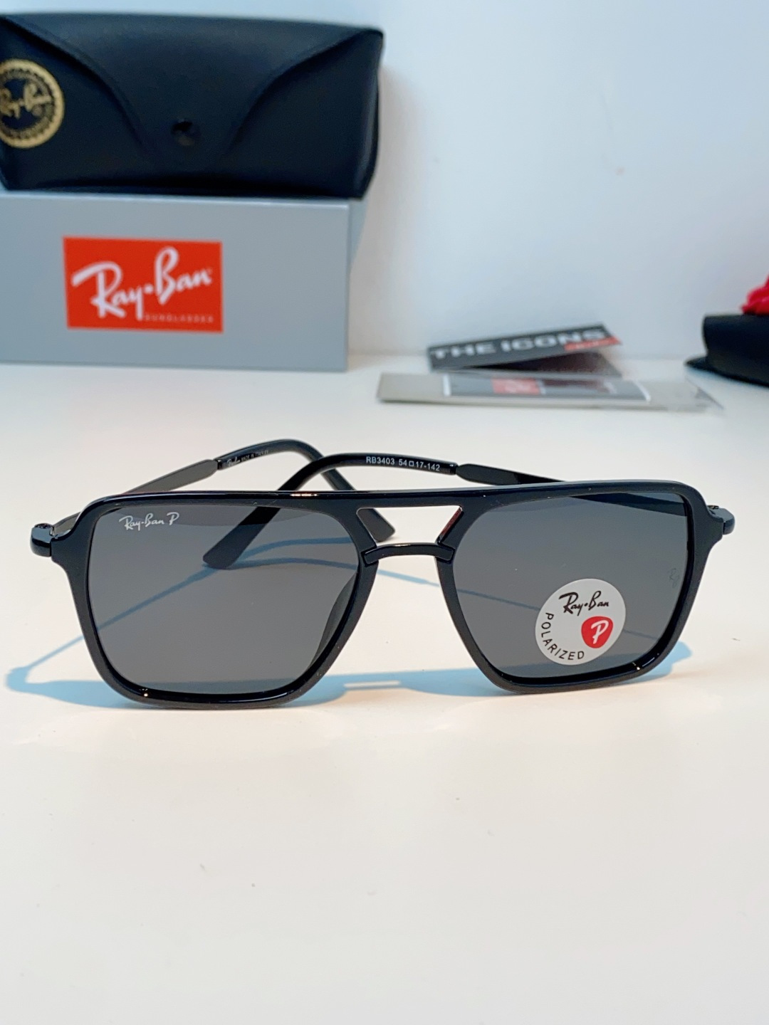 RayBan雷朋 2026新款偏光复古双梁大方框：经典飞行员双梁+方形大框设计，超显脸小，完美修饰方圆脸