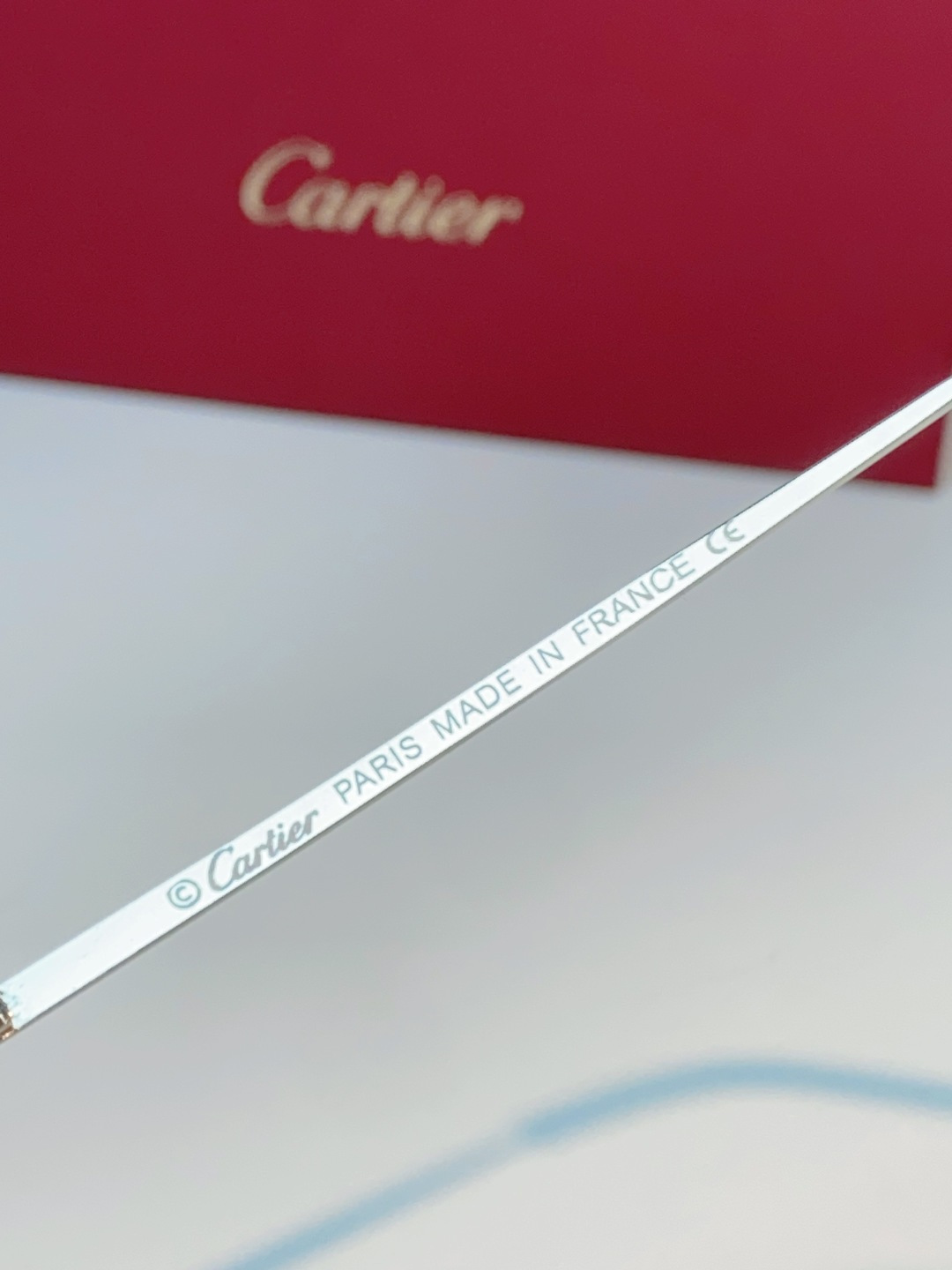 Cartier卡地亚 2026新款无框切边小方框，利落的方形无框切边设计，超显脸小，完美修饰方圆脸、鹅蛋