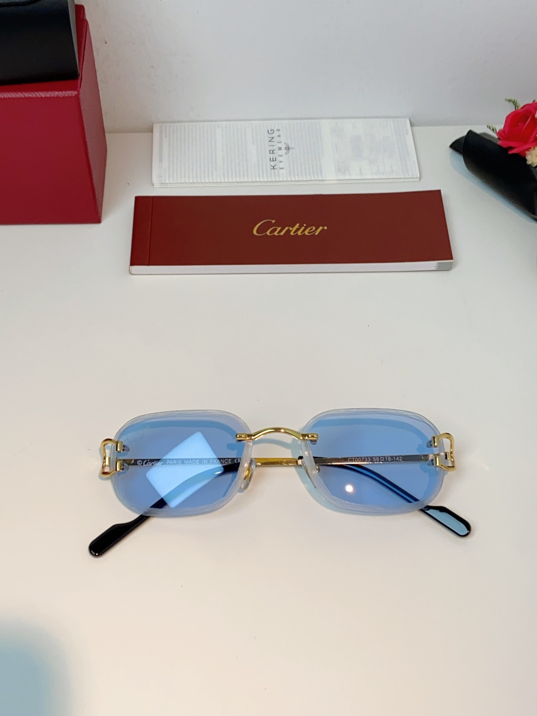 Cartier卡地亚 2026新款无框切边小方框，利落的方形无框切边设计，超显脸小，完美修饰方圆脸、鹅蛋