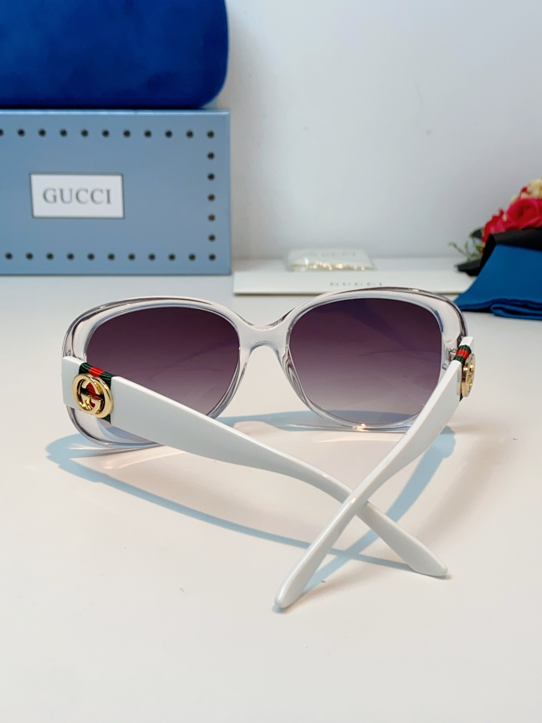 Gucci古奇 经典永不过时✨ GUCCI复古大框黑超太阳镜，复古大框椭圆造型：经典的 oversize