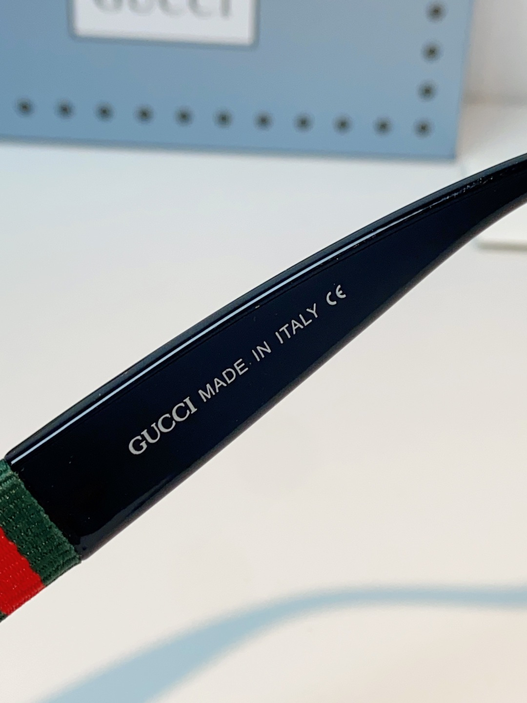 Gucci古奇 经典永不过时✨ GUCCI复古大框黑超太阳镜，复古大框椭圆造型：经典的 oversize