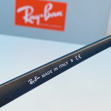 RayBan雷朋 经典黑框偏光墨镜 | 永不过时的百搭神款 百年经典,一眼封神!雷朋标志性黑框方框设计, RayBan雷朋 经典黑框偏光墨镜 | 永不过时的百搭神款 百年经典,一眼封神!雷朋标志性黑框方框设计,