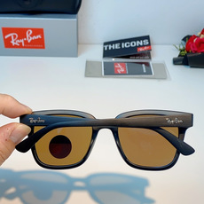RayBan雷朋 经典黑框偏光墨镜 | 永不过时的百搭神款 百年经典,一眼封神!雷朋标志性黑框方框设计, RayBan雷朋 经典黑框偏光墨镜 | 永不过时的百搭神款 百年经典,一眼封神!雷朋标志性黑框方框设计,