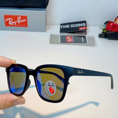 RayBan雷朋 经典黑框偏光墨镜 | 永不过时的百搭神款 百年经典,一眼封神!雷朋标志性黑框方框设计, RayBan雷朋 经典黑框偏光墨镜 | 永不过时的百搭神款 百年经典,一眼封神!雷朋标志性黑框方框设计,