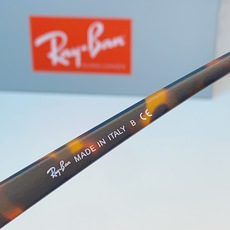 RayBan雷朋 经典黑框偏光墨镜 | 永不过时的百搭神款 百年经典,一眼封神!雷朋标志性黑框方框设计, RayBan雷朋 经典黑框偏光墨镜 | 永不过时的百搭神款 百年经典,一眼封神!雷朋标志性黑框方框设计,