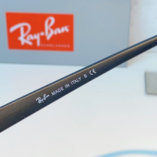 RayBan雷朋 经典黑框偏光墨镜 | 永不过时的百搭神款 百年经典,一眼封神!雷朋标志性黑框方框设计, RayBan雷朋 经典黑框偏光墨镜 | 永不过时的百搭神款 百年经典,一眼封神!雷朋标志性黑框方框设计,