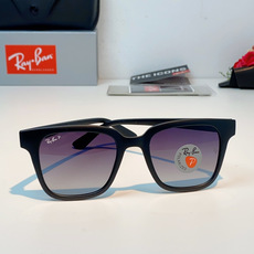 RayBan雷朋 经典黑框偏光墨镜 | 永不过时的百搭神款 百年经典,一眼封神!雷朋标志性黑框方框设计, RayBan雷朋 经典黑框偏光墨镜 | 永不过时的百搭神款 百年经典,一眼封神!雷朋标志性黑框方框设计,