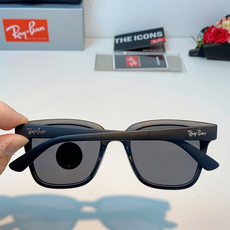 RayBan雷朋 经典黑框偏光墨镜 | 永不过时的百搭神款 百年经典,一眼封神!雷朋标志性黑框方框设计, RayBan雷朋 经典黑框偏光墨镜 | 永不过时的百搭神款 百年经典,一眼封神!雷朋标志性黑框方框设计,