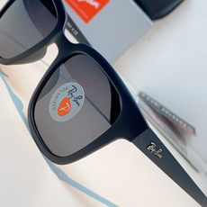 RayBan雷朋 经典黑框偏光墨镜 | 永不过时的百搭神款 百年经典,一眼封神!雷朋标志性黑框方框设计, RayBan雷朋 经典黑框偏光墨镜 | 永不过时的百搭神款 百年经典,一眼封神!雷朋标志性黑框方框设计,