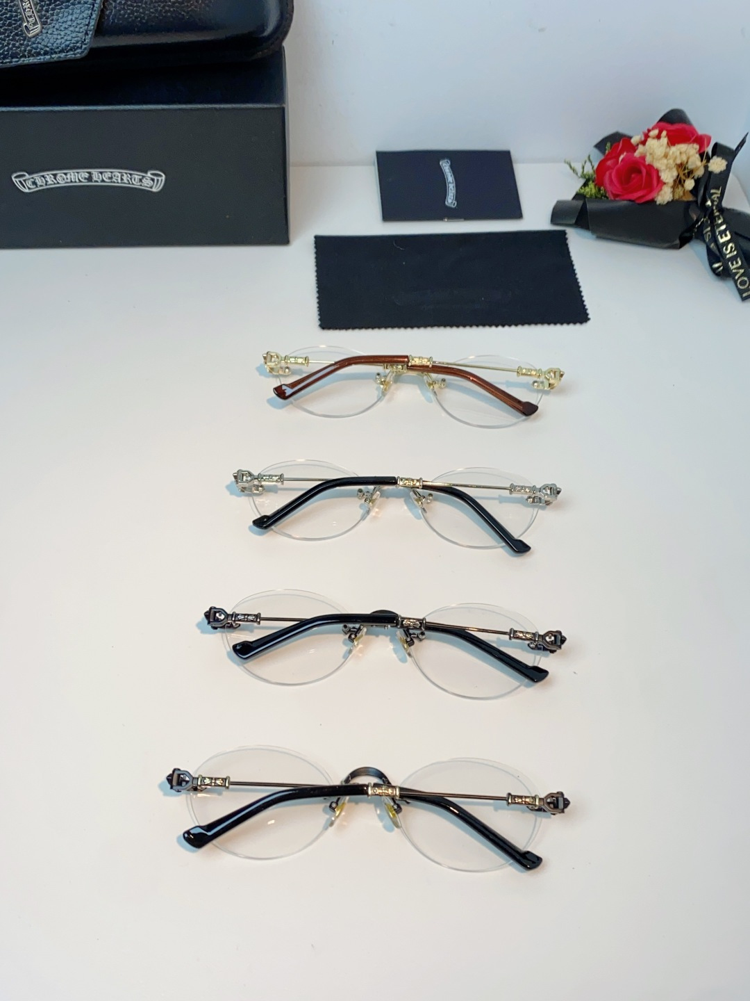 Chrome Hearts 克罗心 2026新款复古无框光学眼镜 -摒弃繁杂镜框干扰，纯粹的圆形镜片线条
