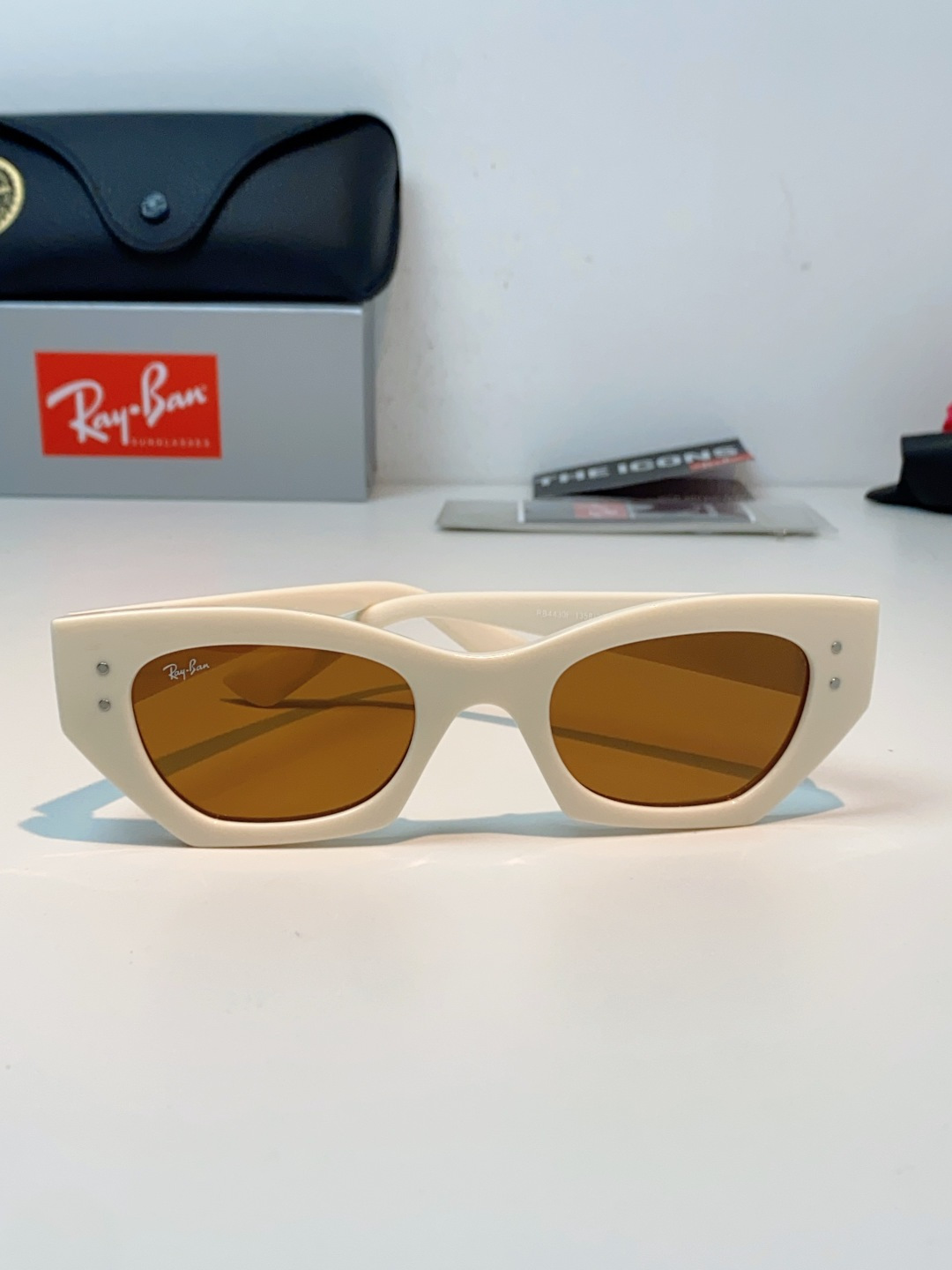 RayBan雷朋异形板材太阳镜眼镜男女同款款墨镜 RB4430F Size:50口23-145
