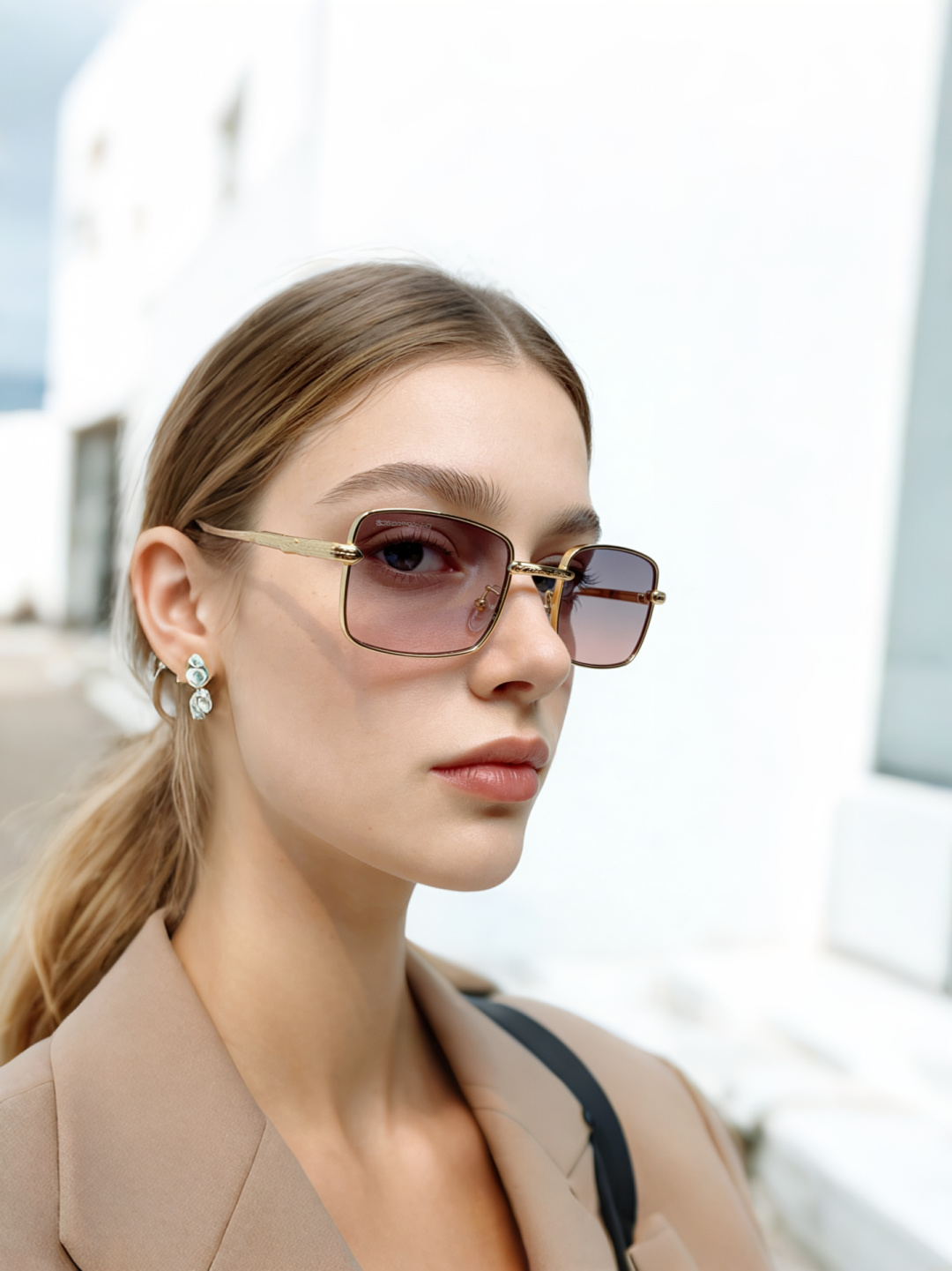 Chrome Hearts 克罗心2026新款复古方框 经典小方框轮廓，线条利落硬朗，完美修饰圆脸、方脸