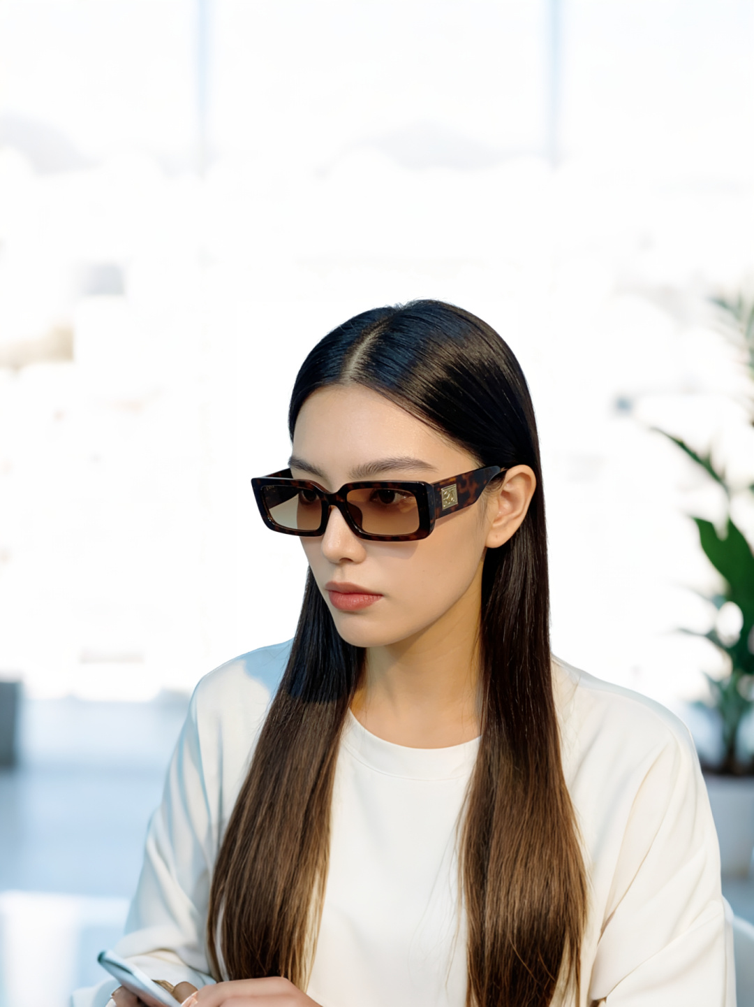DOLCE&GABBANA杜嘉邦纳 2026新款复古方框墨镜｜拽姐气场拉满的时尚利器✨ 核心设计亮点，标