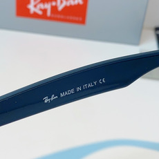 RayBan雷朋 2026新款撞色经典框墨镜✨ 经典Wayfarer复古方型镜框,黑白极简撞色设计,高级 RayBan雷朋 2026新款撞色经典框墨镜✨ 经典Wayfarer复古方型镜框,黑白极简撞色设计,高级