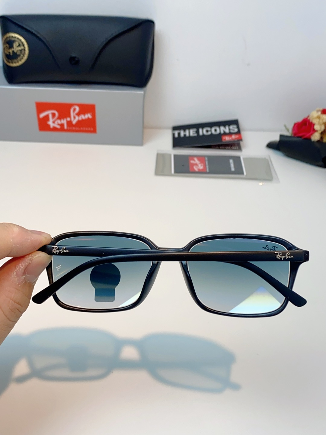 RayBan雷朋 2026新款经典方框防爆玻璃镜片太阳镜｜百年潮牌，永不过时的时尚标杆 ✨ 一眼万年的经