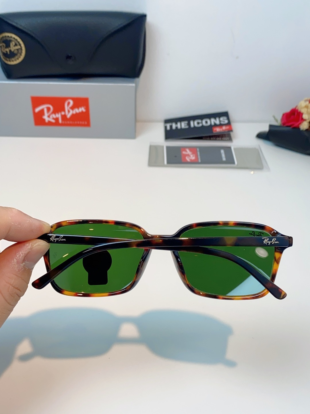 RayBan雷朋 2026新款经典方框防爆玻璃镜片太阳镜｜百年潮牌，永不过时的时尚标杆 ✨ 一眼万年的经