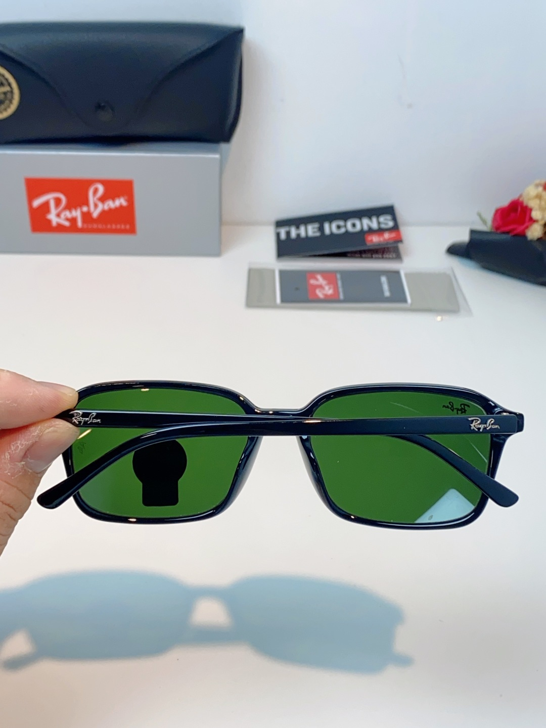 RayBan雷朋 2026新款经典方框防爆玻璃镜片太阳镜｜百年潮牌，永不过时的时尚标杆 ✨ 一眼万年的经