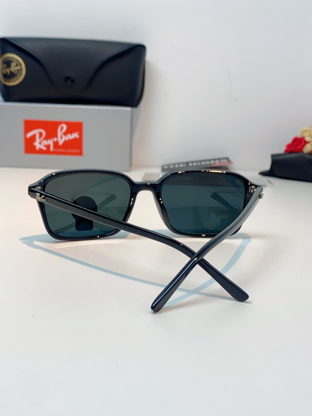 RayBan雷朋 2026新款经典方框防爆玻璃镜片太阳镜｜百年潮牌，永不过时的时尚标杆 ✨ 一眼万年的经