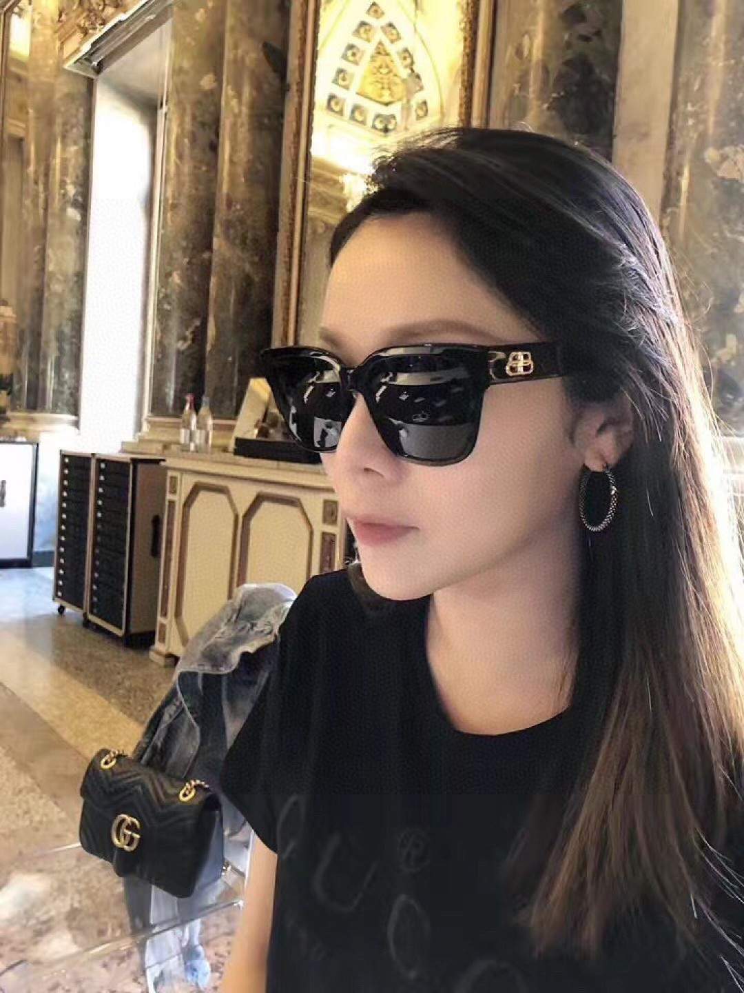 🔺BALENCIA巴黎世家🔻（⚠⚠正品是单边镜腿logo）但这款的工艺水准还是很高的，镜腿大B的logo